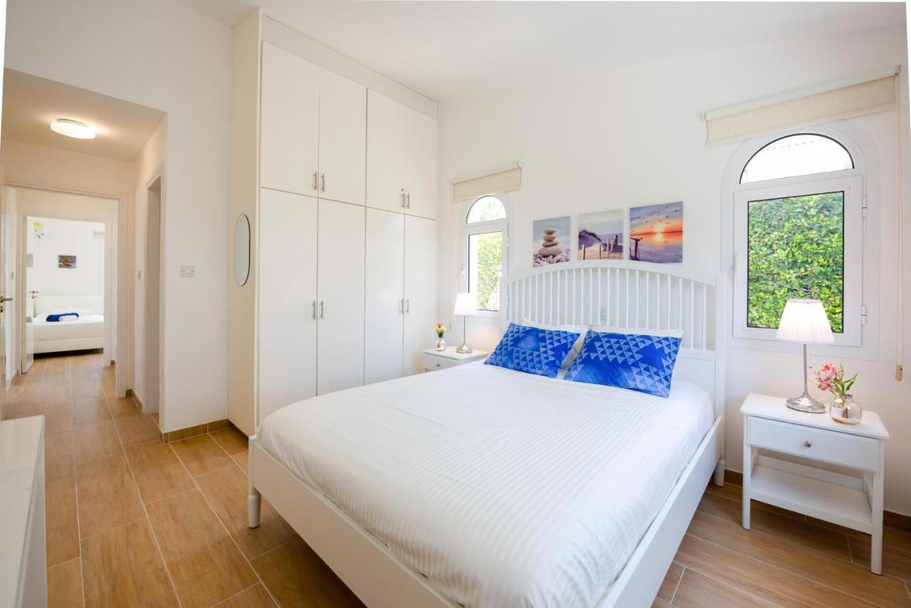 Bungalow Mikaella By Ezoria Villas Coral Bay Ngoại thất bức ảnh