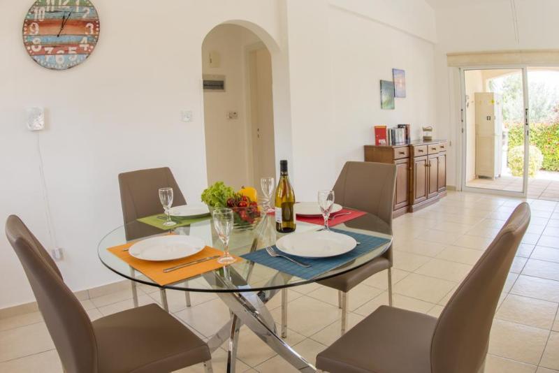 Bungalow Mikaella By Ezoria Villas Coral Bay Ngoại thất bức ảnh